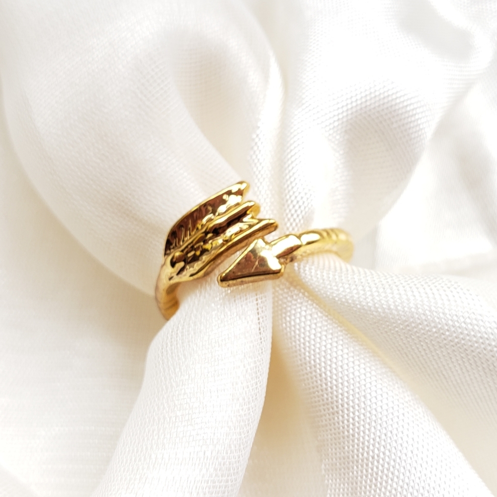 Dainty Goldtone Arrow Ring